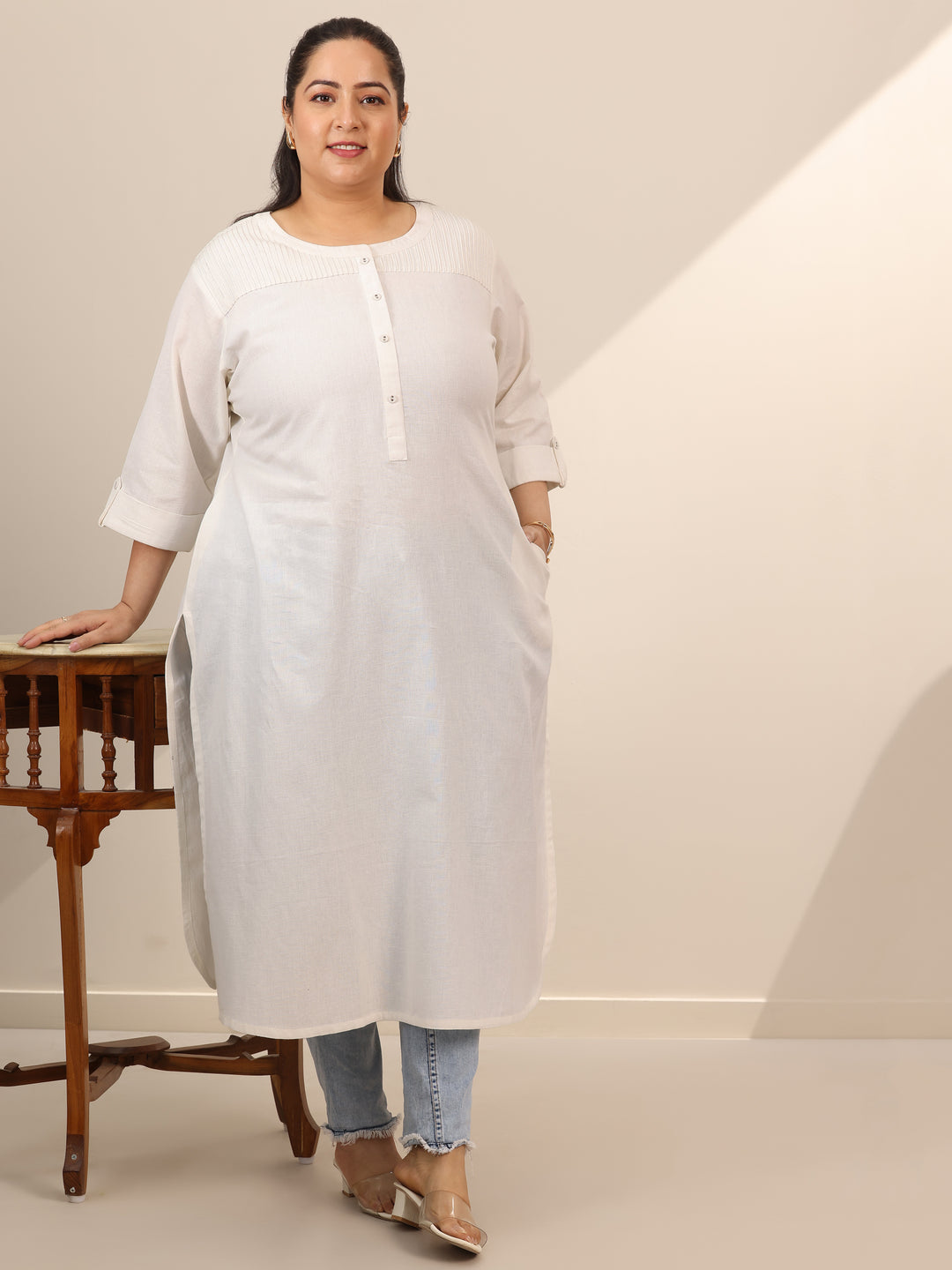  Plus Size White Solid Cotton Blend Straight Kurta 