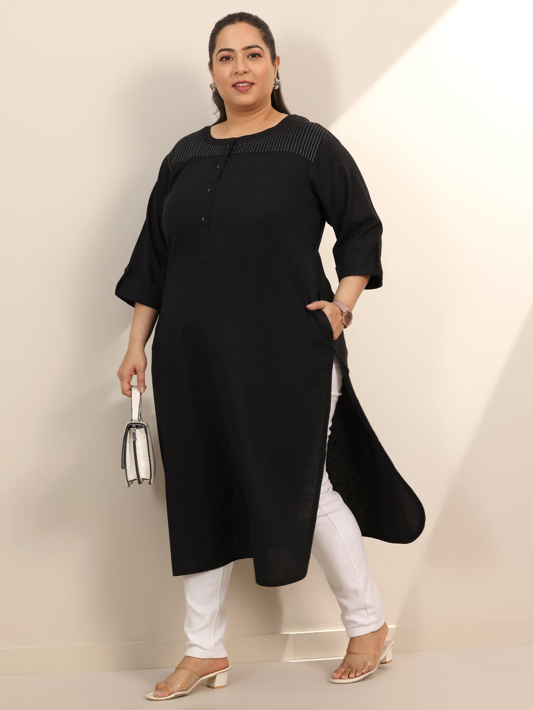  Plus Size Black Solid Cotton Blend Straight Kurta 