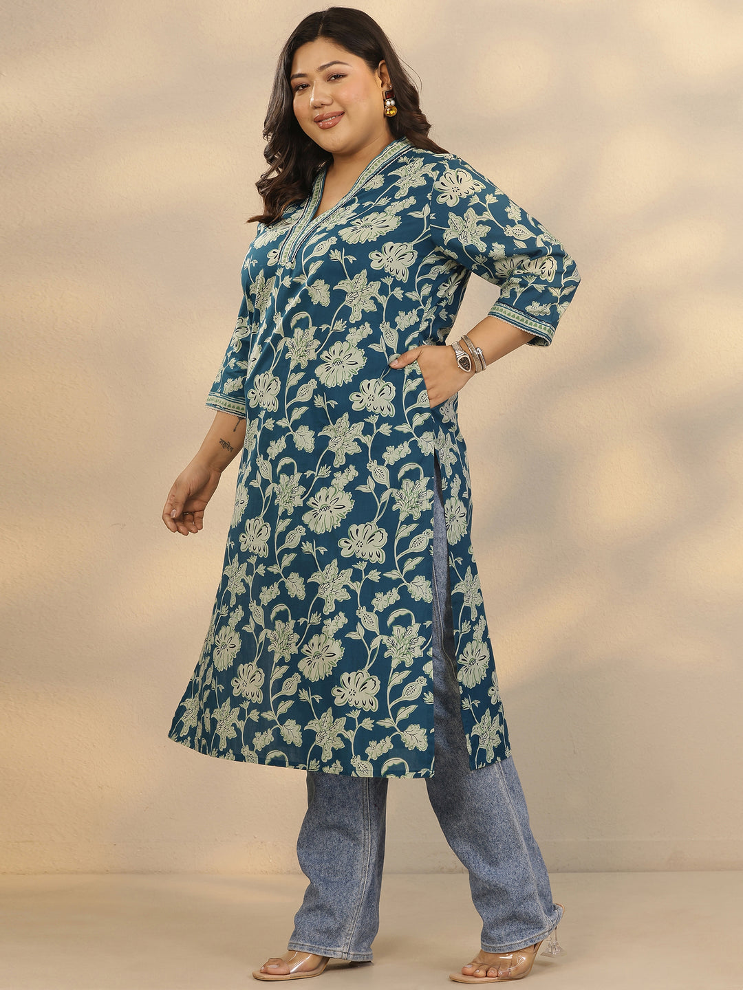  Plus Size Teal Printed Cotton Straight Kurta 