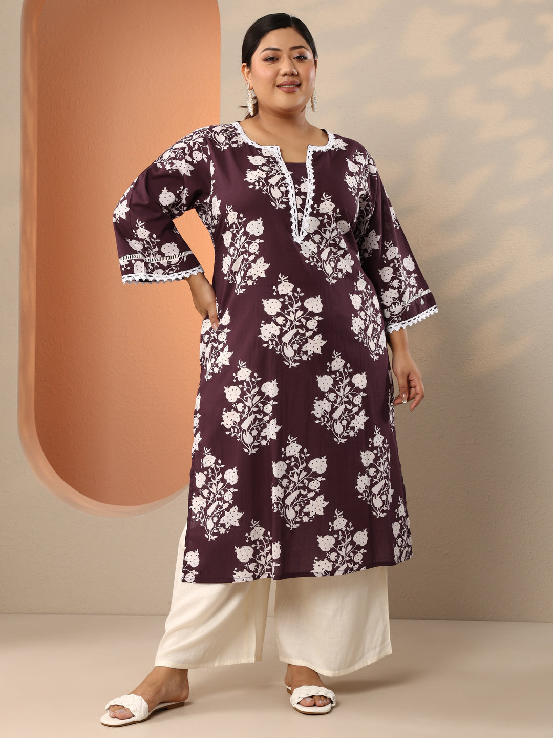  Plus Size Burgundy Printed Cotton Straight Kurta 
