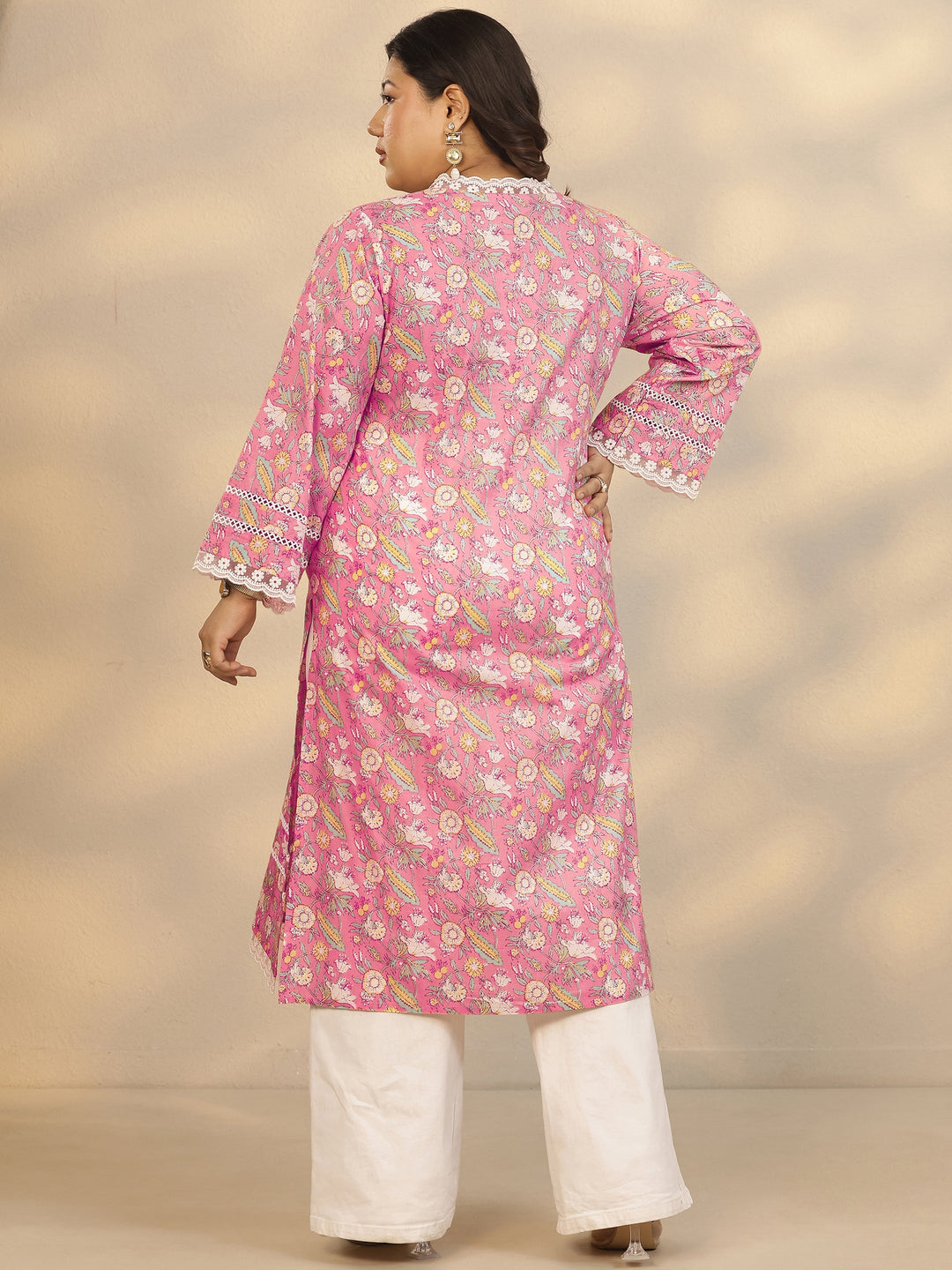  Plus Size Pink Printed Cotton Straight Kurta 