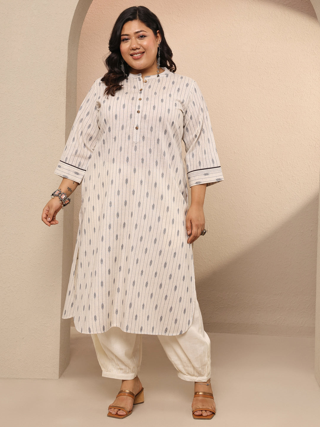  Plus Size Off White Striped Cotton Blend Straight Kurta 