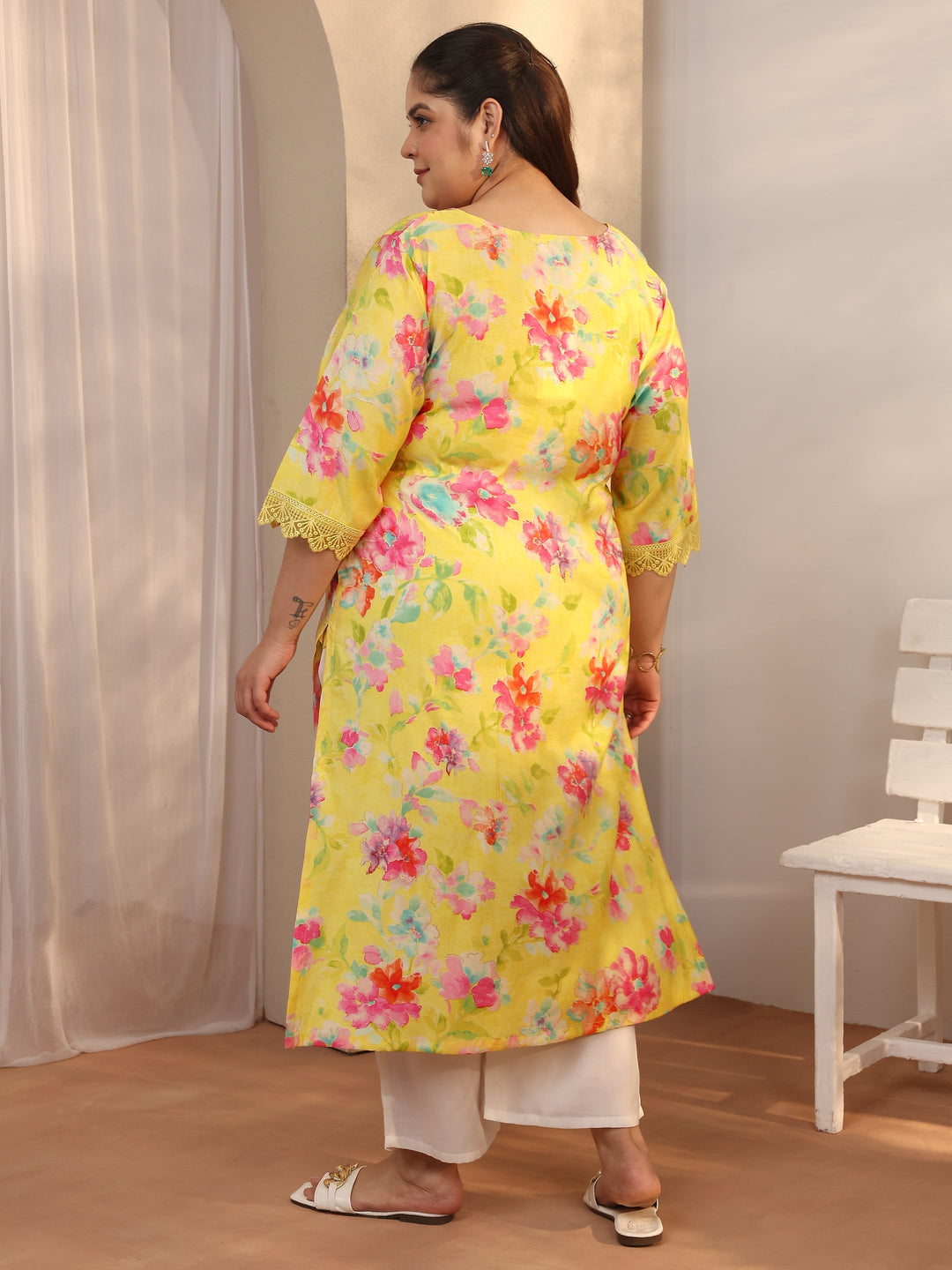  Plus Size Yellow Printed Silk Blend Straight Kurta 
