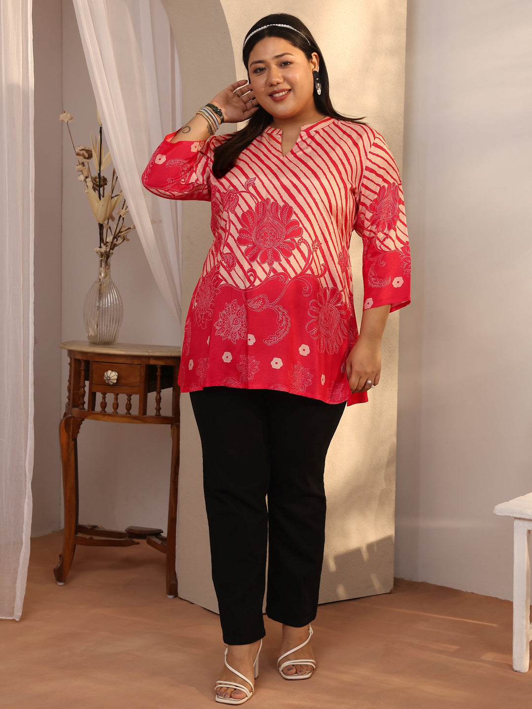 Plus Size Coral Printed Muslin Straight Short Kurti 