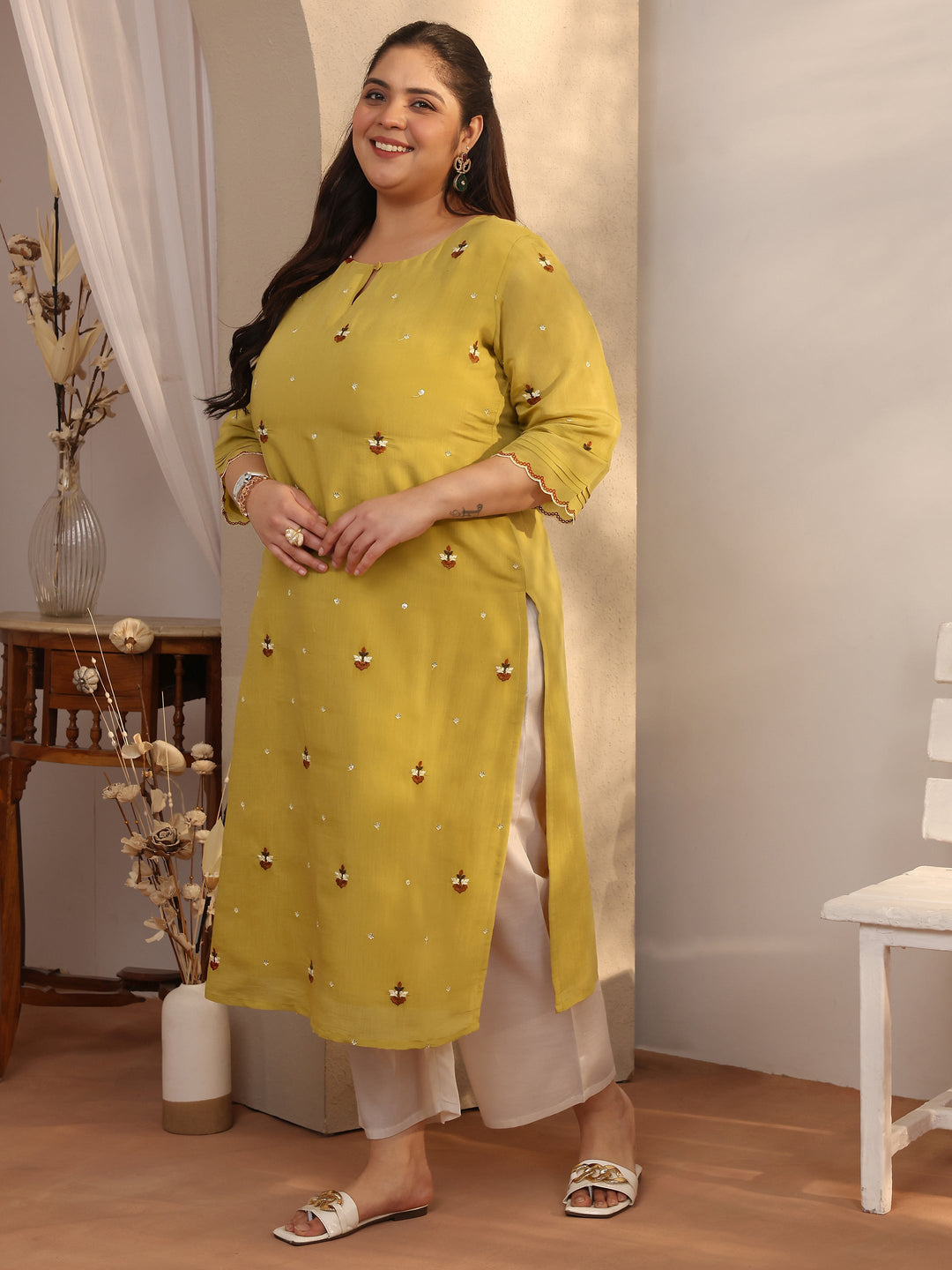  Plus Size Green Embroidered Chanderi Cotton Straight Kurta 