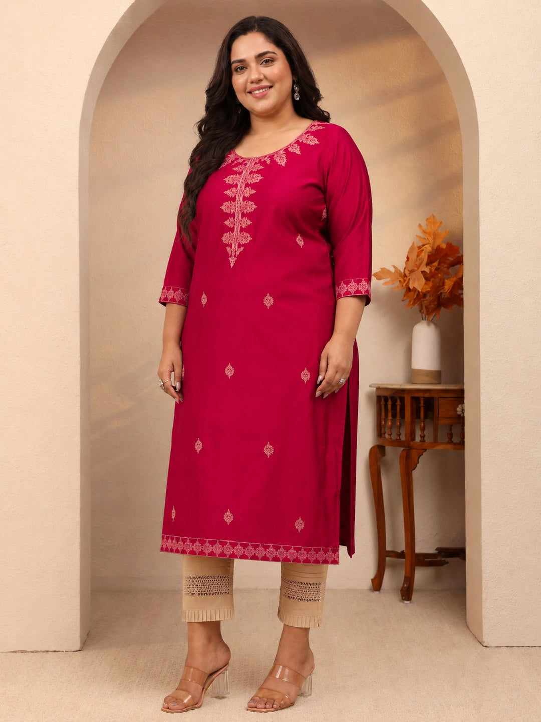 Plus Size Red Embroidered Silk Straight Kurta 