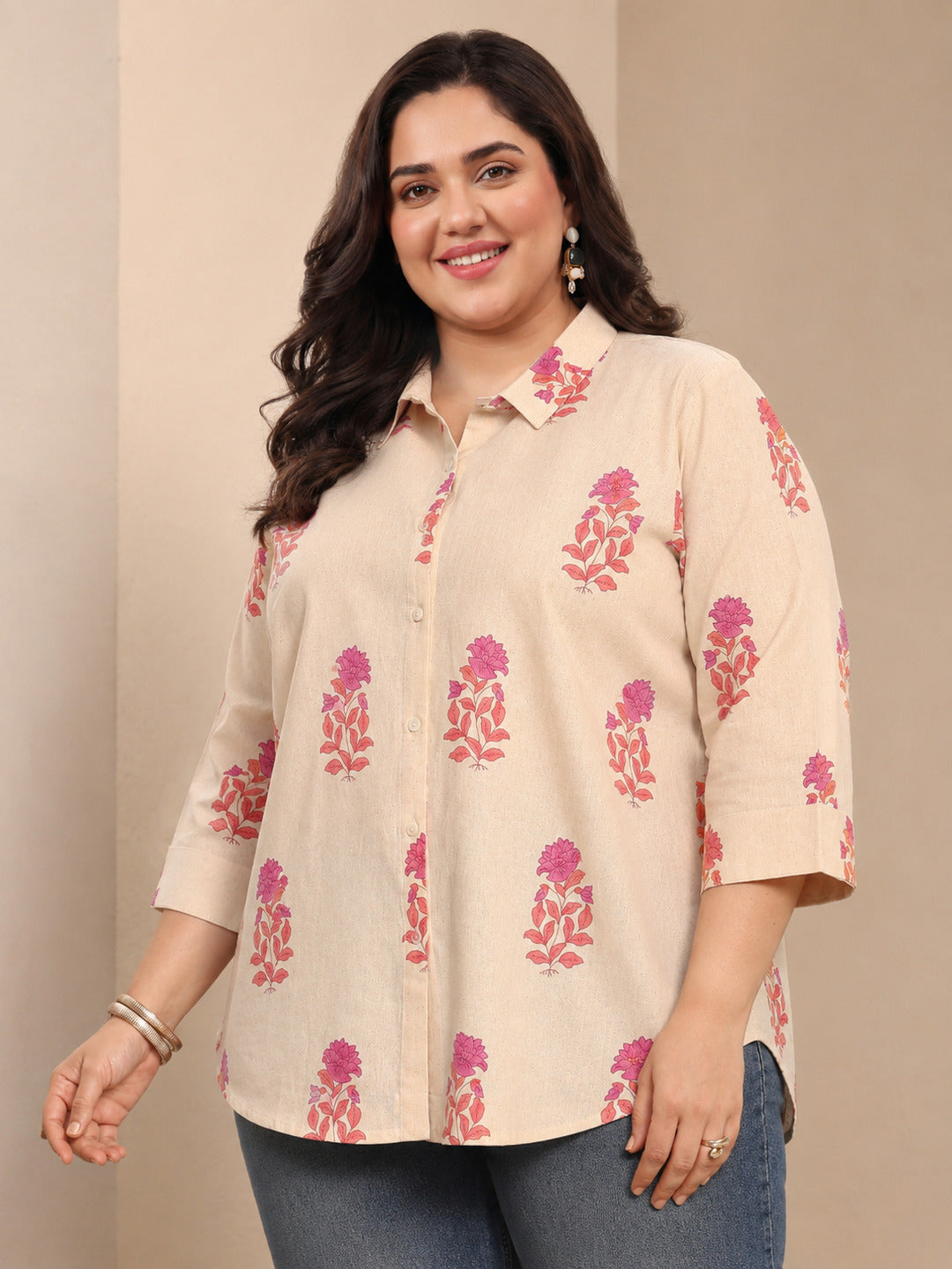  Plus Size Off White Floral Printed Cotton Shirt 