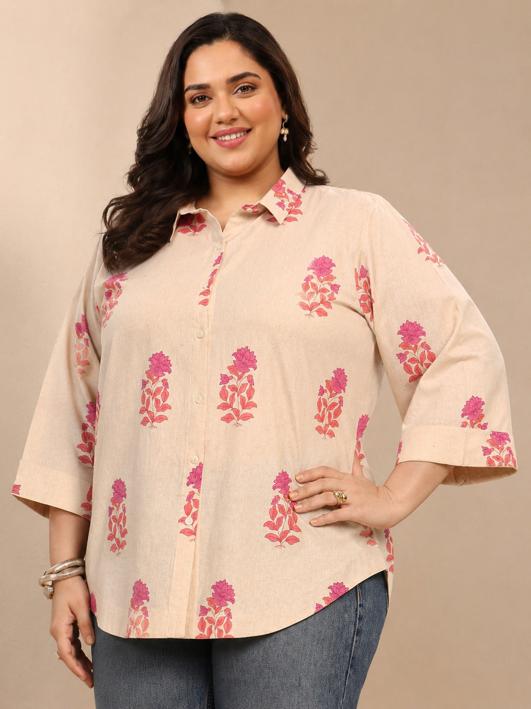  Plus Size Off White Floral Printed Cotton Shirt 