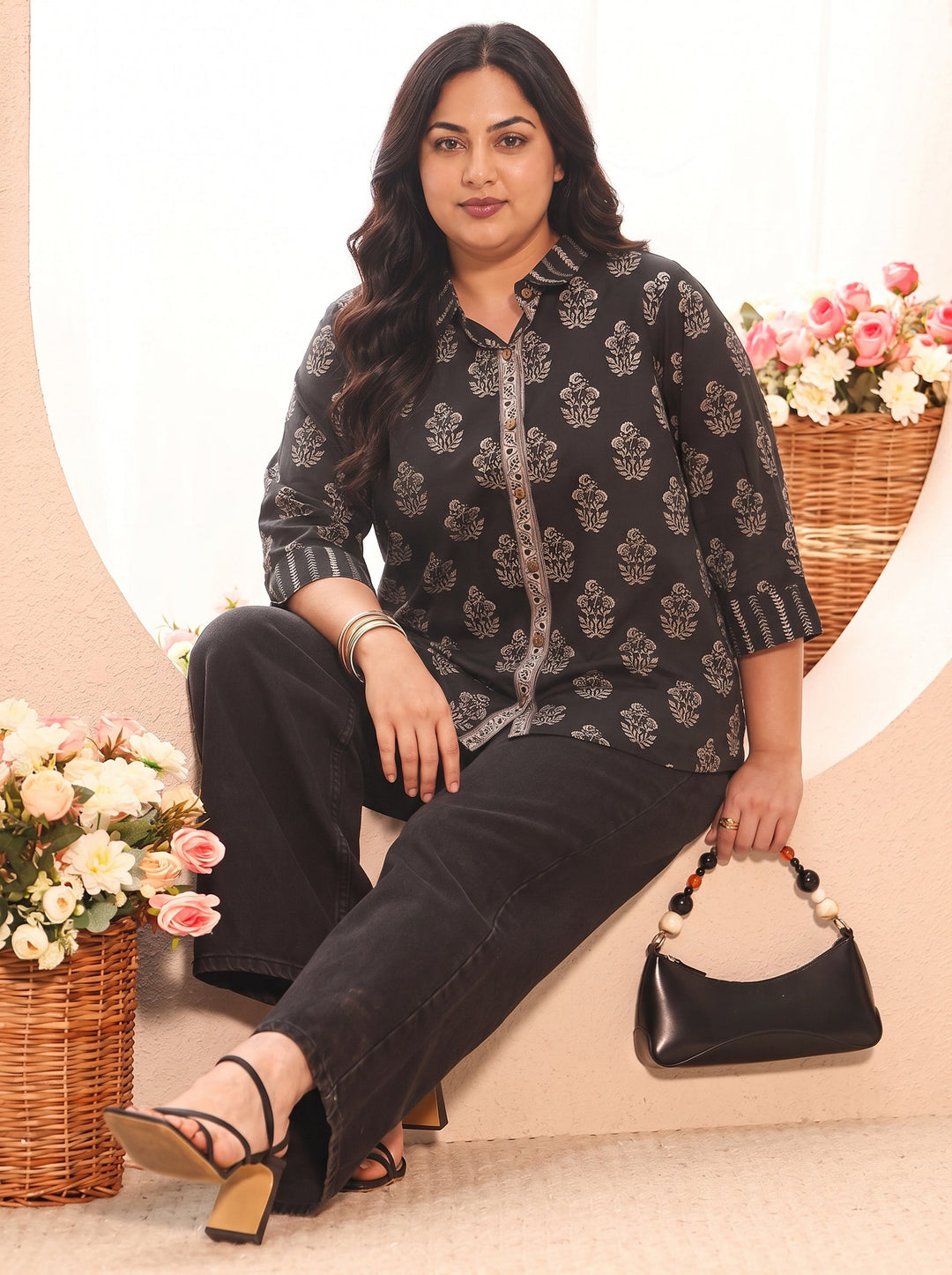 Plus Size Black Floral Printed Cotton Shirt 