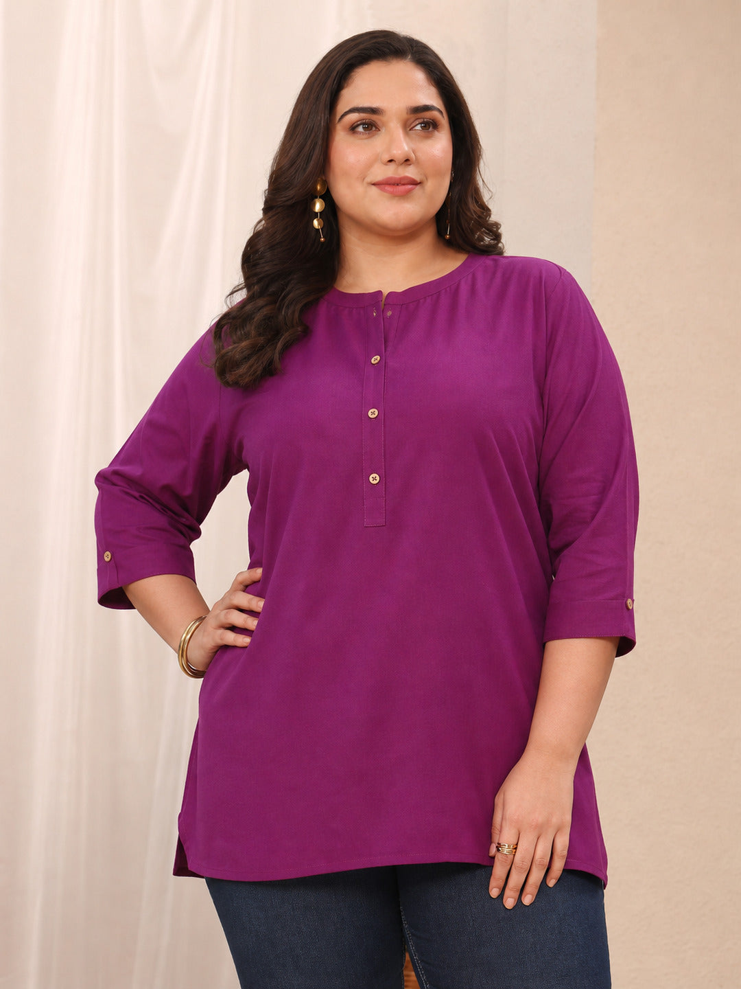  Plus Size Burgundy Solid Solid Cotton Straight Short Kurti 