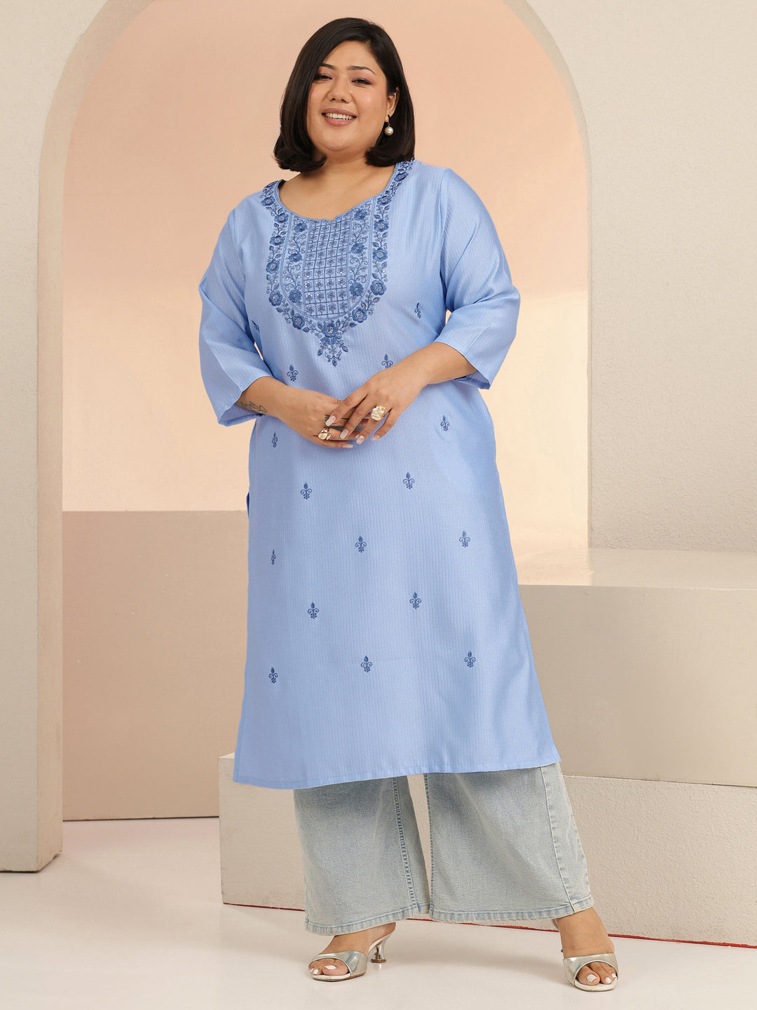  Plus Size Blue floral embroidered jacquard Cotton straight kurta 