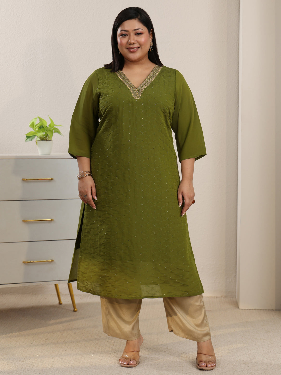  Plus Size Green Embellished Chanderi Cotton Straight Kurta 
