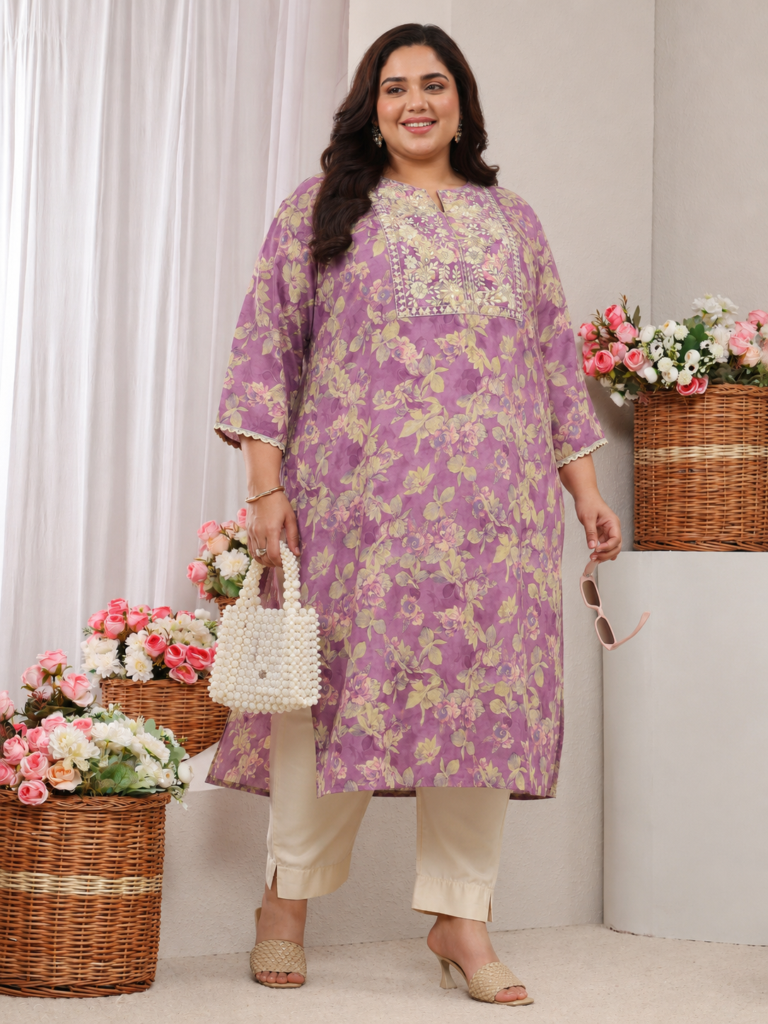 libas Plus Size Lavender Floral Printed Silk Blend Straight Kurta-picture-10