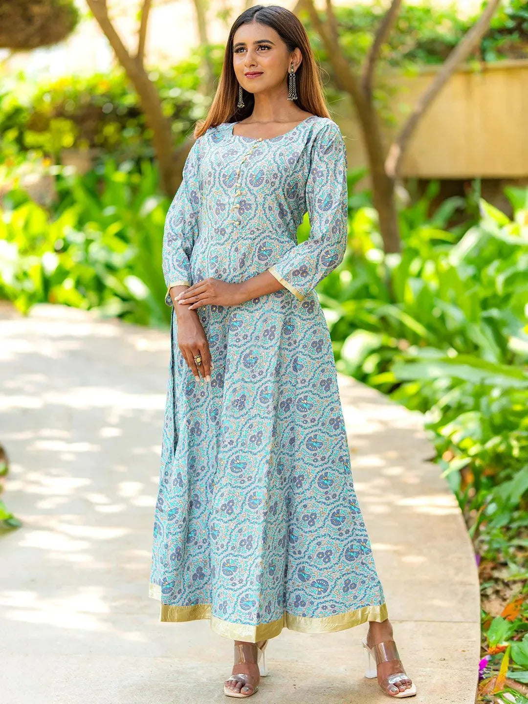 Traditional dress for womens online hotsell