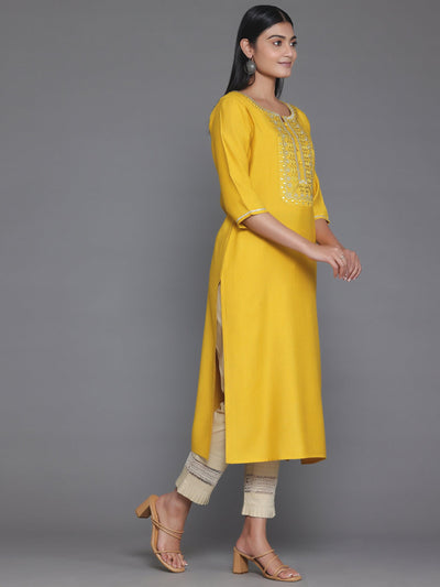Yellow Yoke Design Silk Straight Kurta - Libas