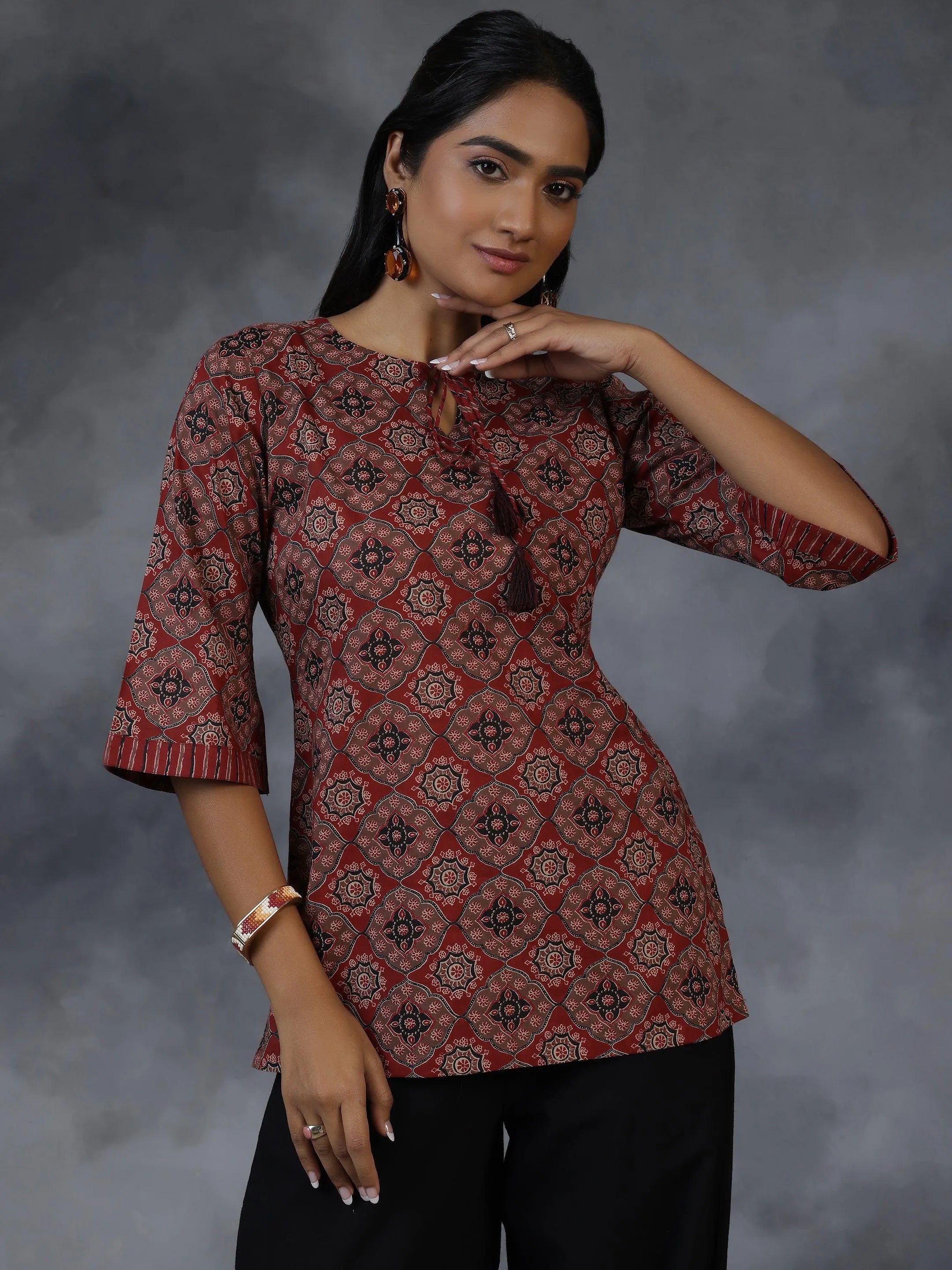 libas Maroon Printed Cotton Straight Kurti-picture-43