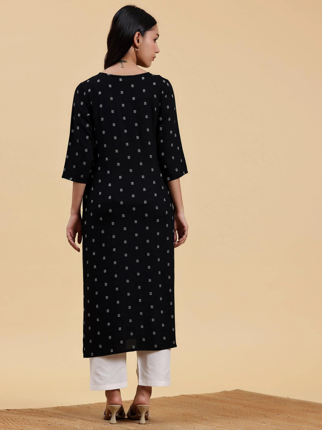 Black Embroidered Cotton Straight Kurta - Libas