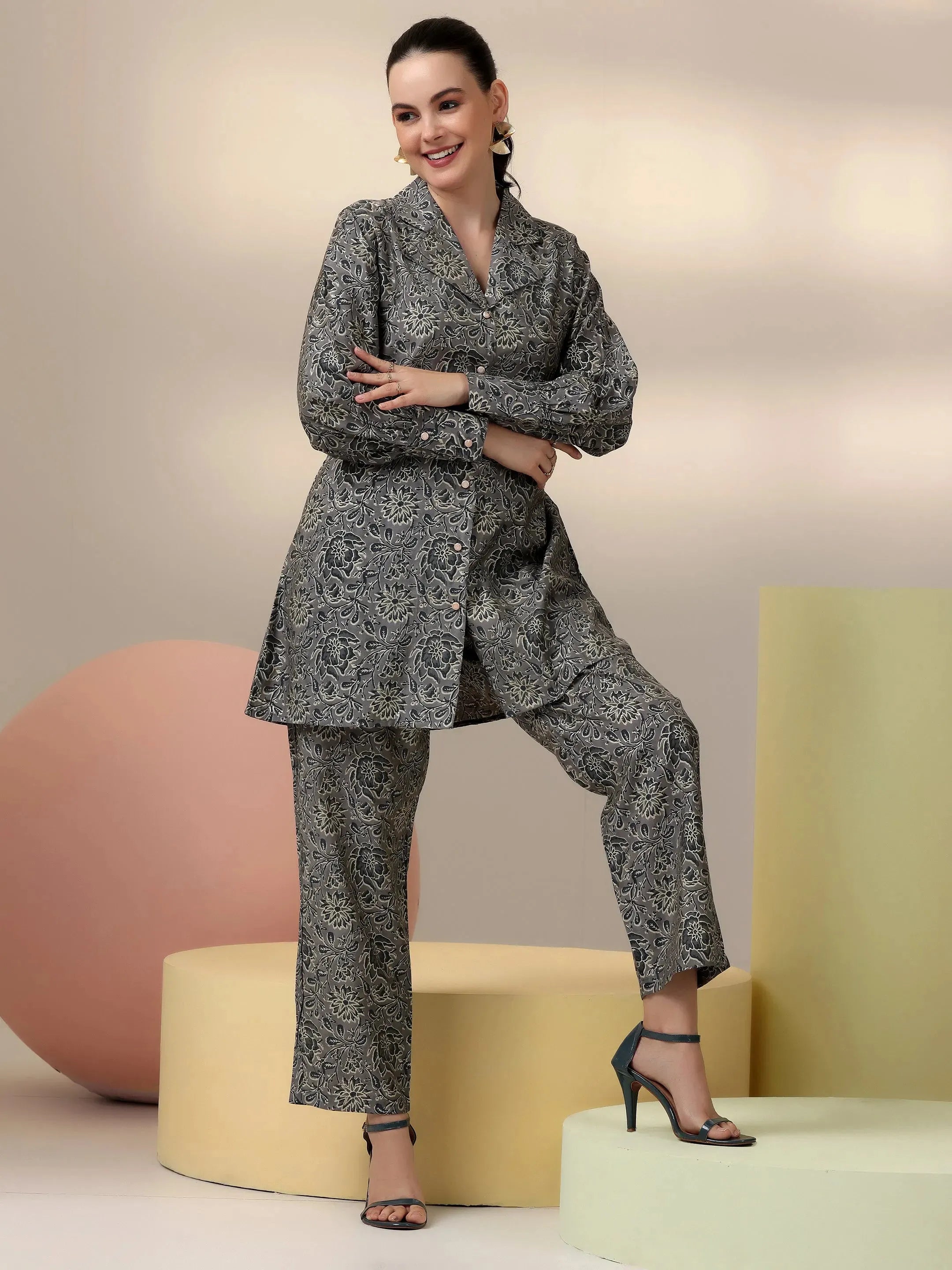 libas Grey Printed Silk Blend Co-Ords-picture-22