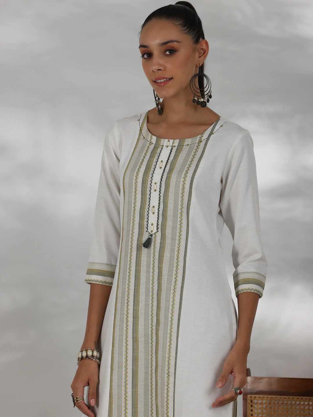  Off White Printed Cotton Blend Straight Suit With Dupatta 