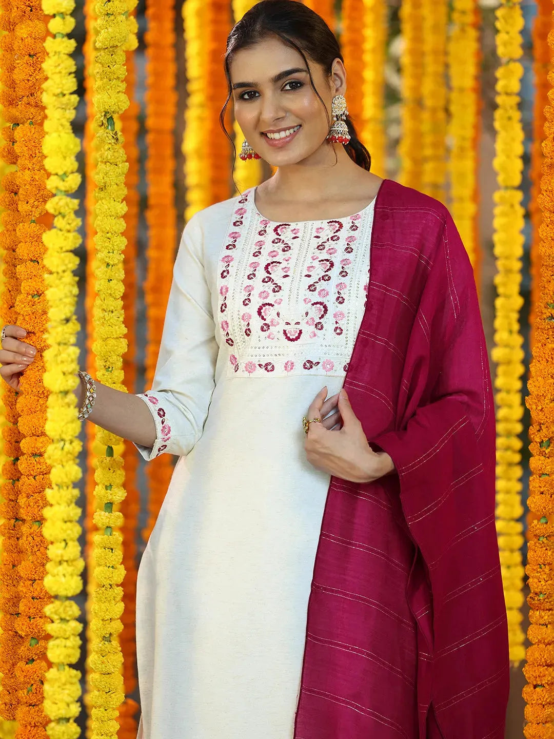  Off White Yoke Design Cotton Blend Straight Suit With Dupatta 