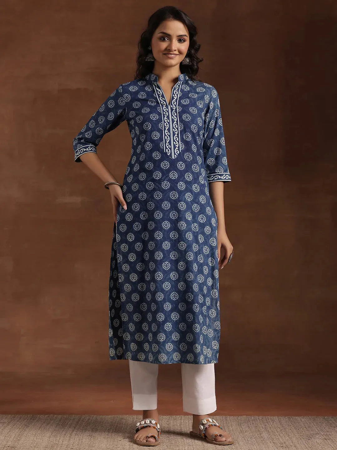  Indigo Printed Cotton Straight Kurta 