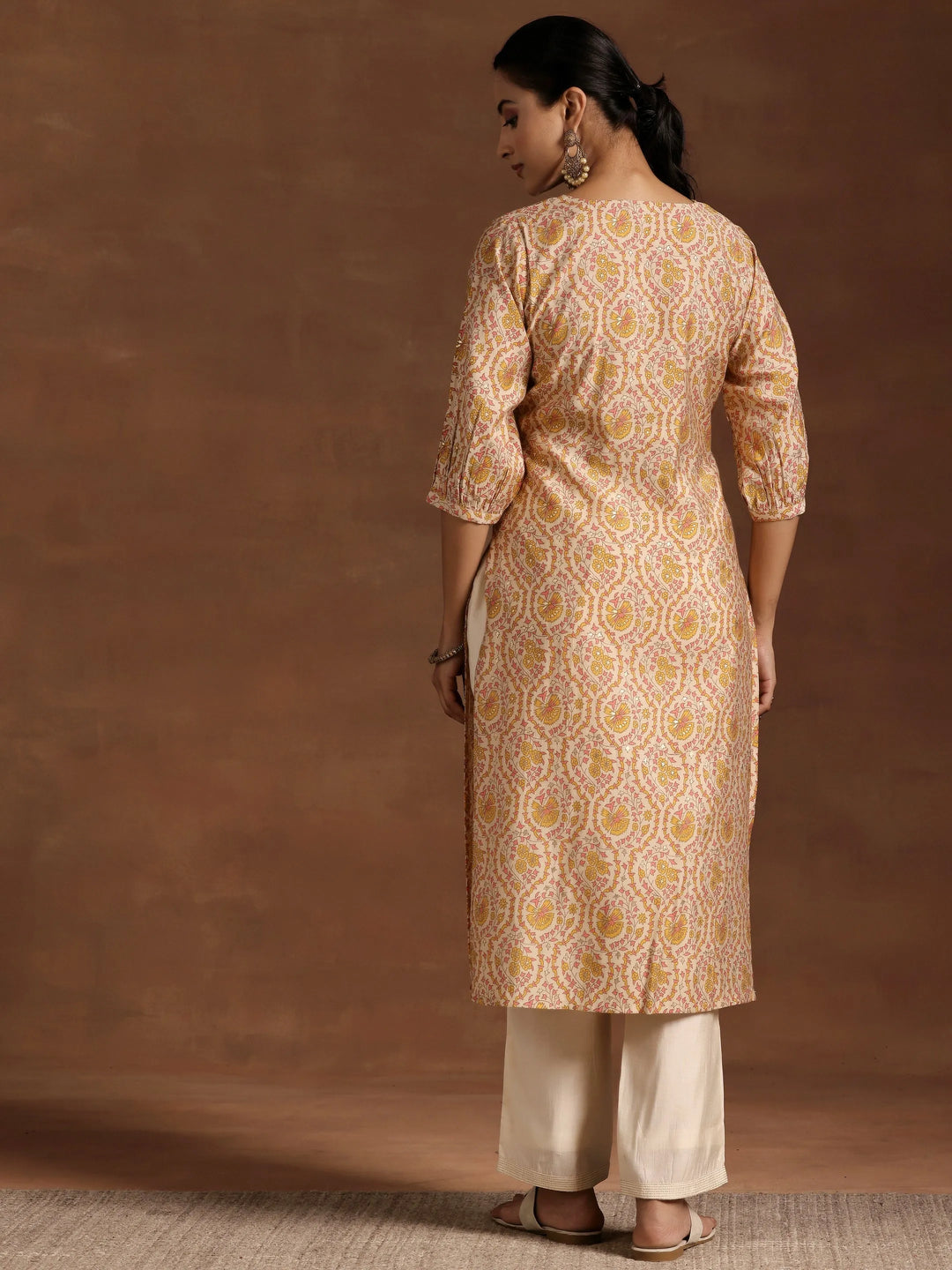  Yellow Printed Silk Straight Kurta 