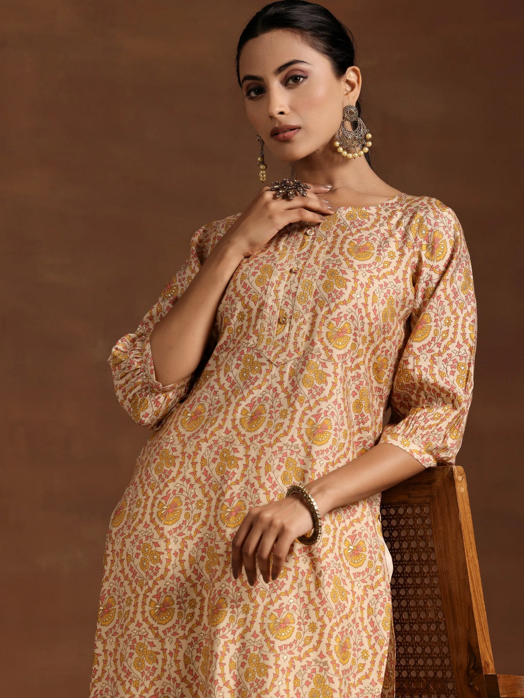  Yellow Printed Silk Straight Kurta 