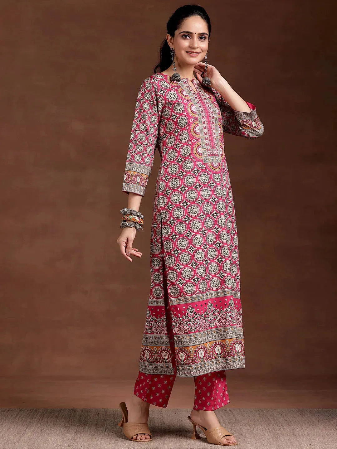  Pink Printed Crepe Straight Kurta 