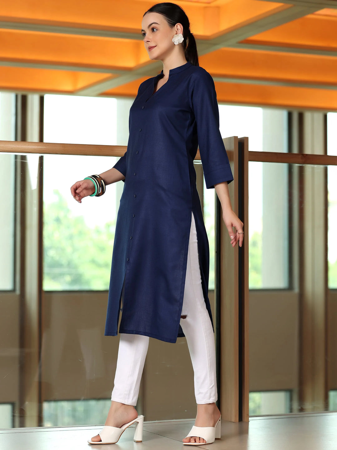  Blue Solid Cotton Blend Straight Kurta 
