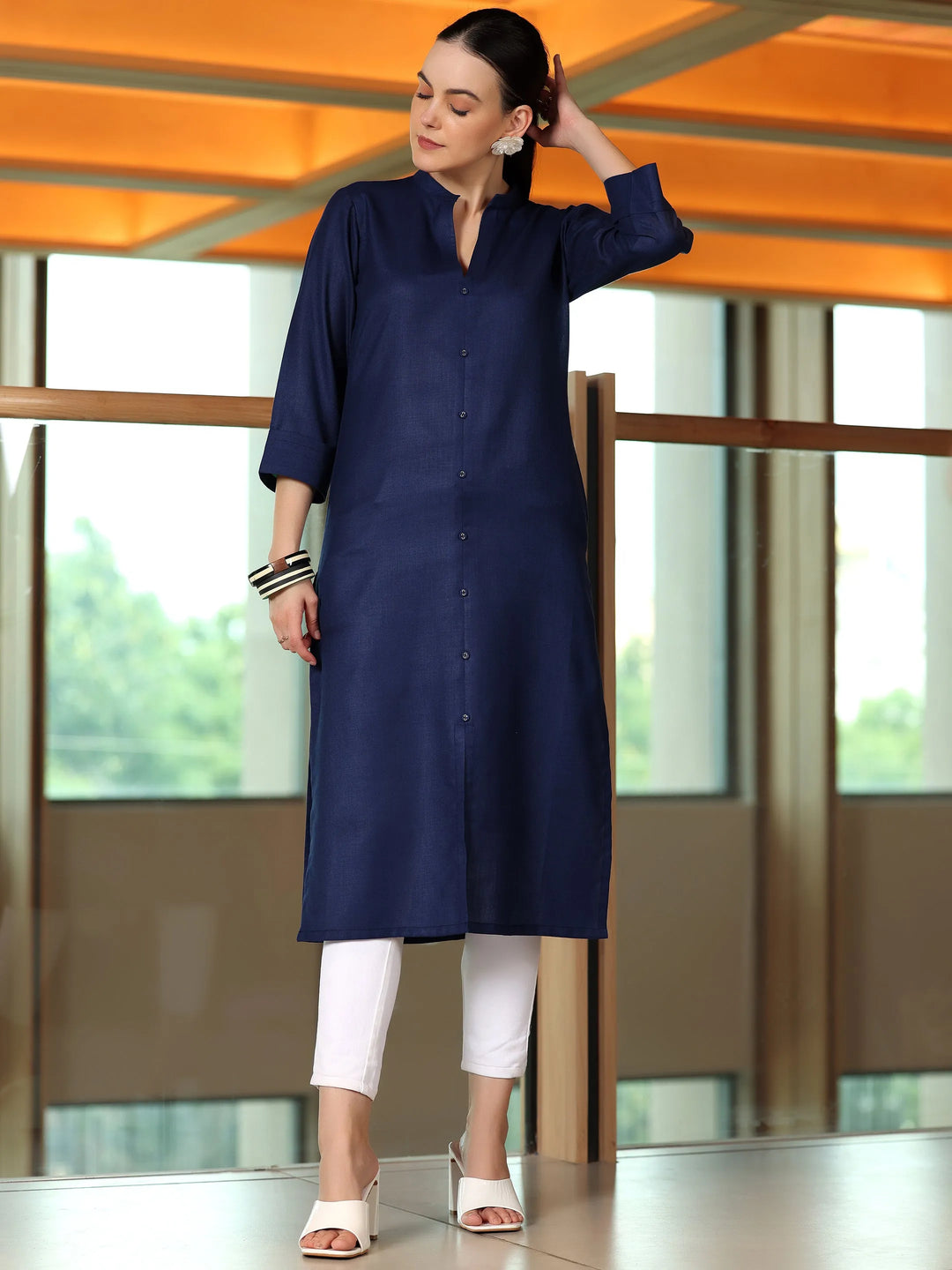  Blue Solid Cotton Blend Straight Kurta 