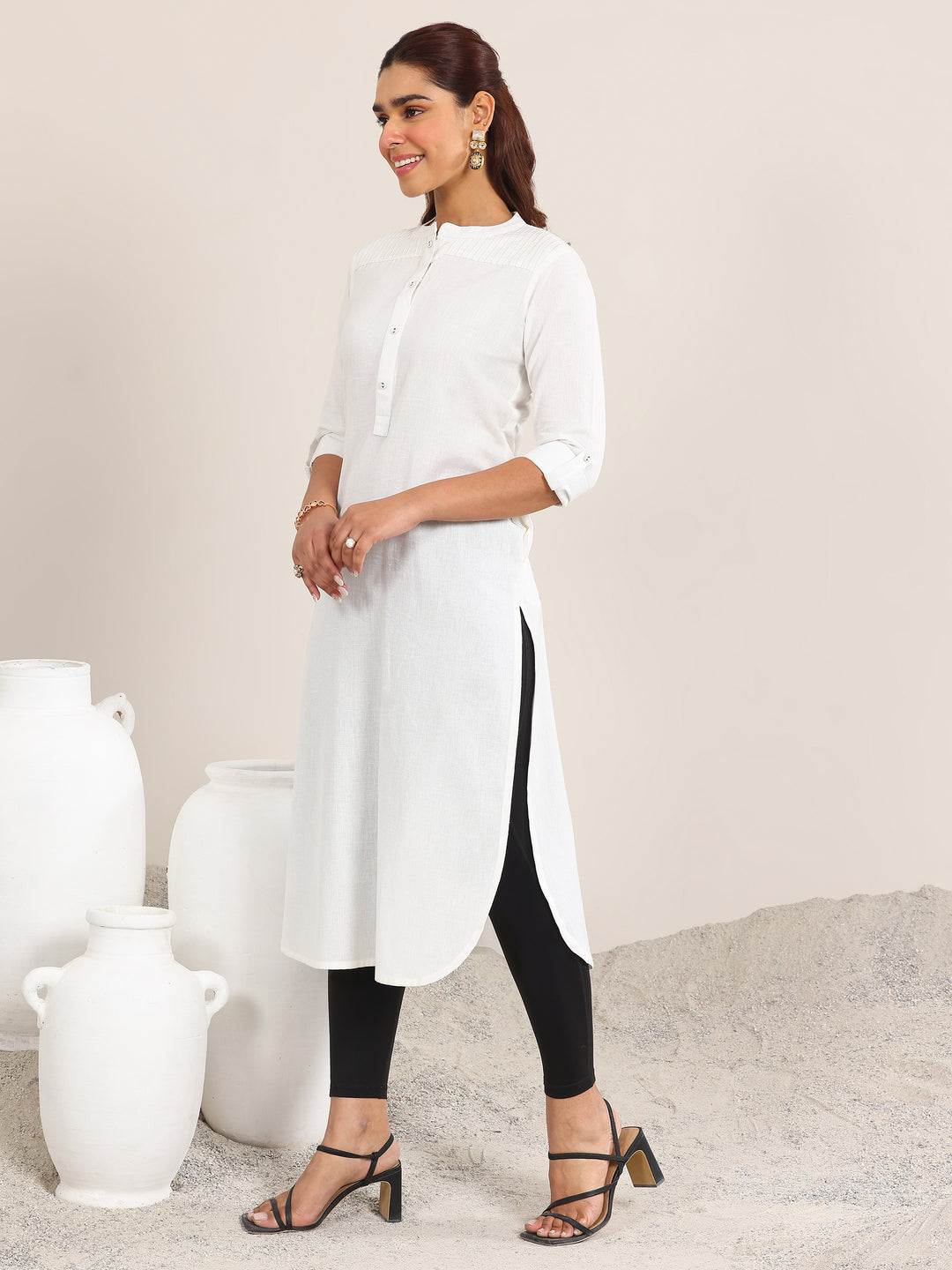  White Solid Cotton Blend Straight Kurta 