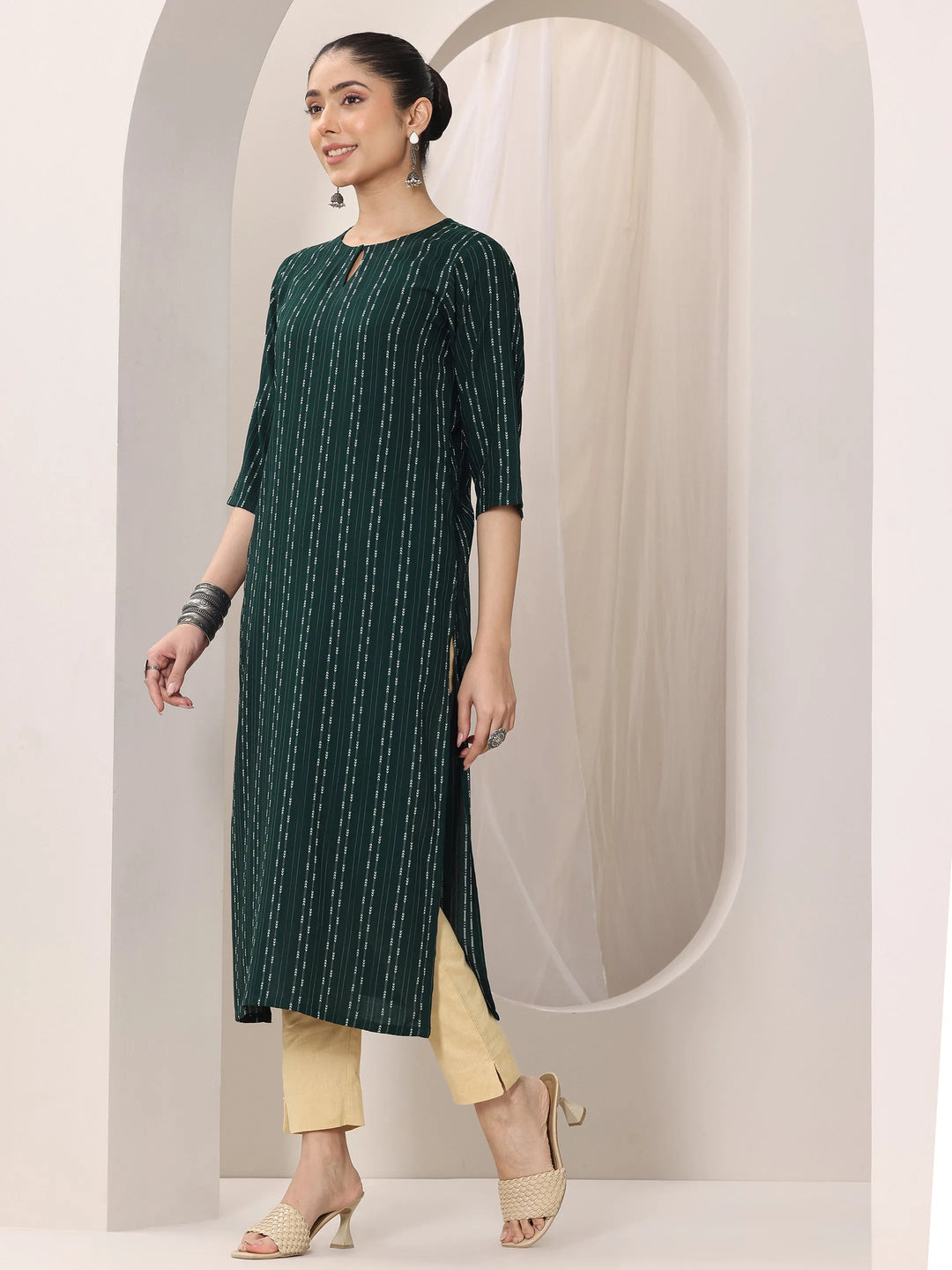  Green Woven Design Rayon Straight Kurta 