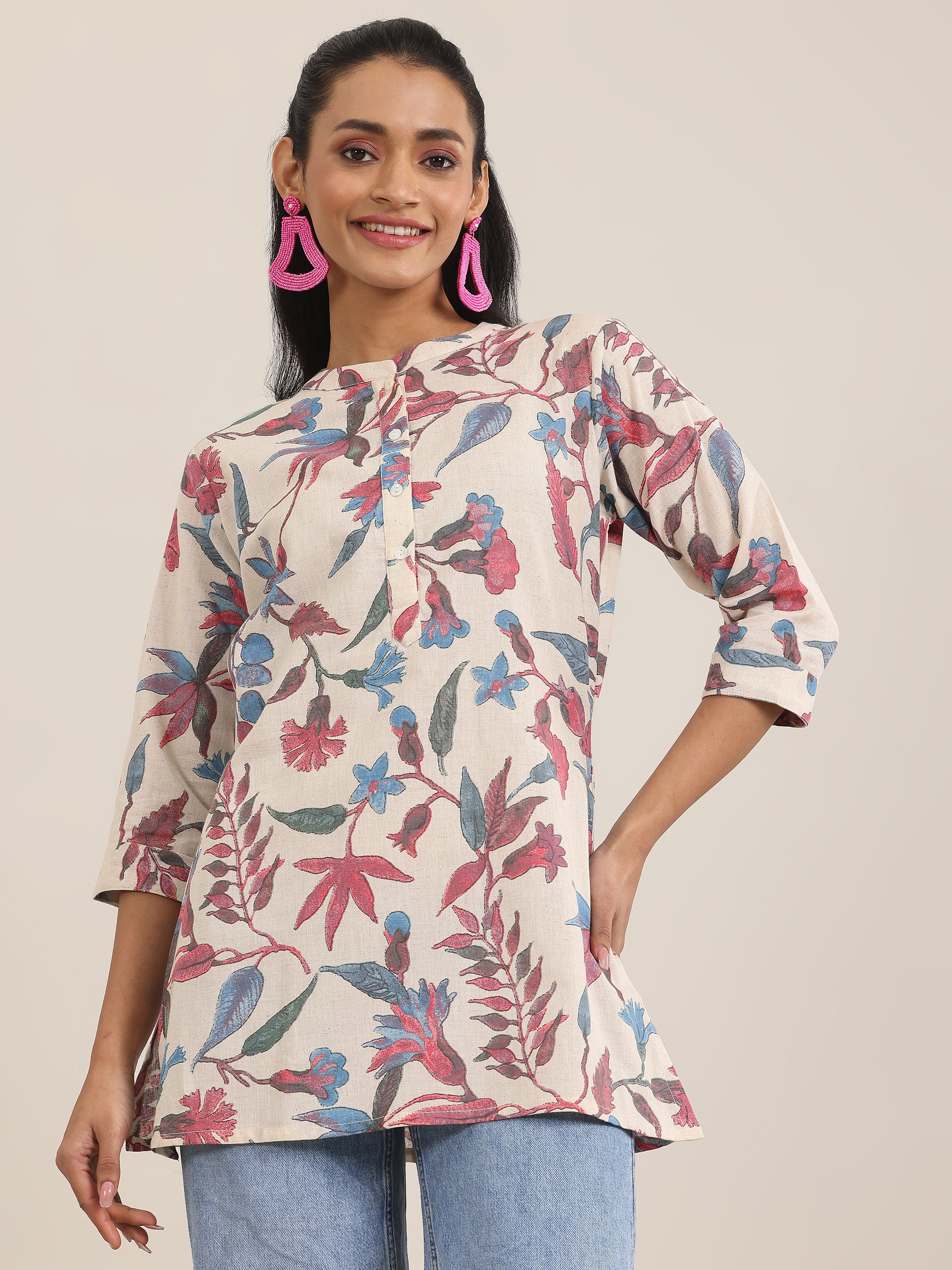 libas Multi Printed Cotton Straight Short Kurti-picture-15