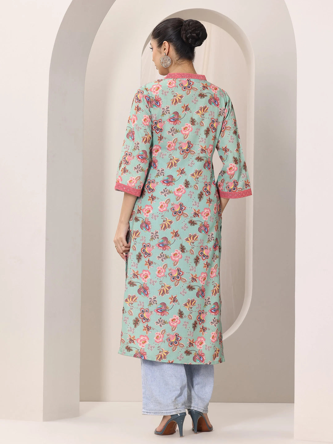  Blue Printed Cotton Blend Straight Kurta 