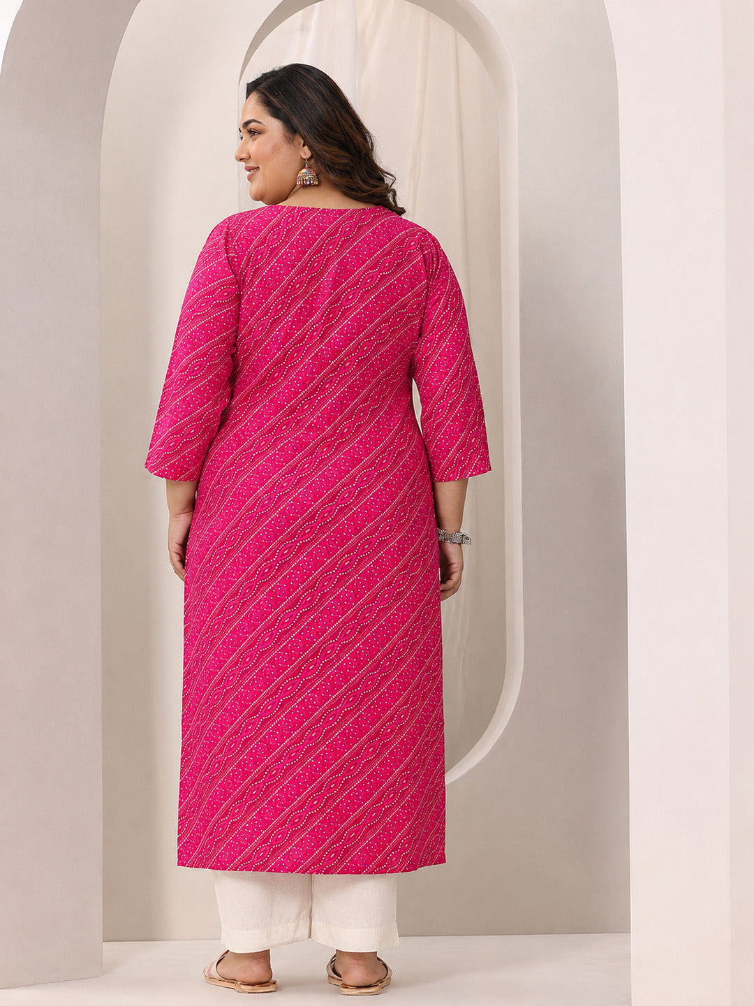  Plus Size Pink Printed Silk Blend Straight Kurta 