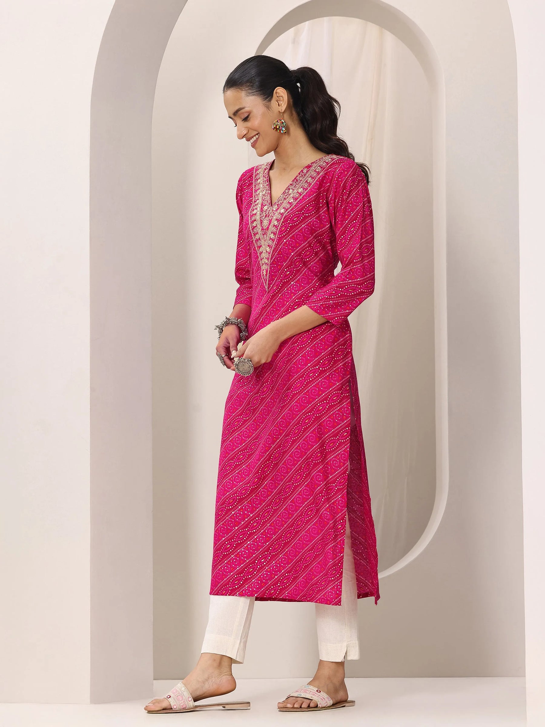 Pink Printed Silk Blend Straight Kurta
