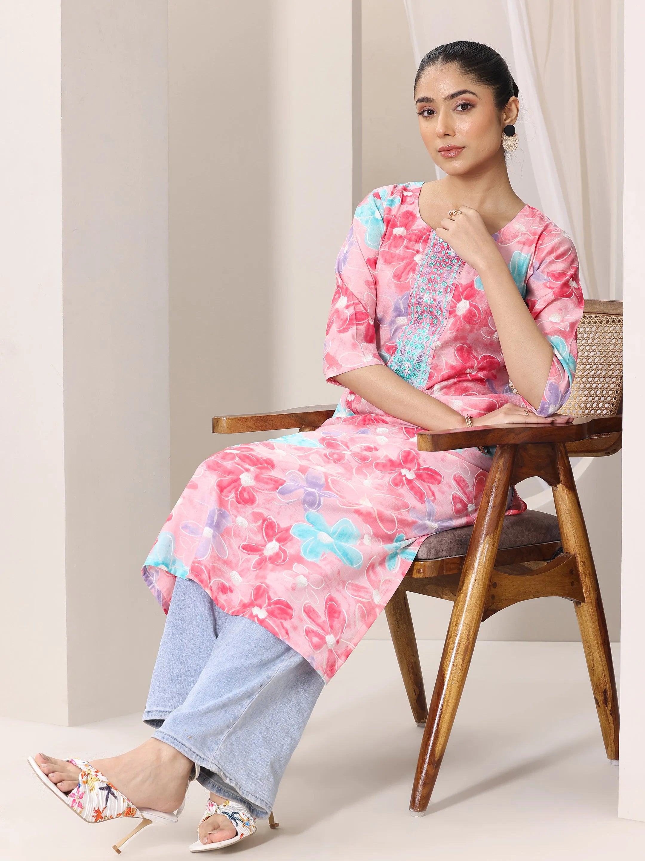 libas Pink Printed Silk Blend Straight Kurta-picture-37