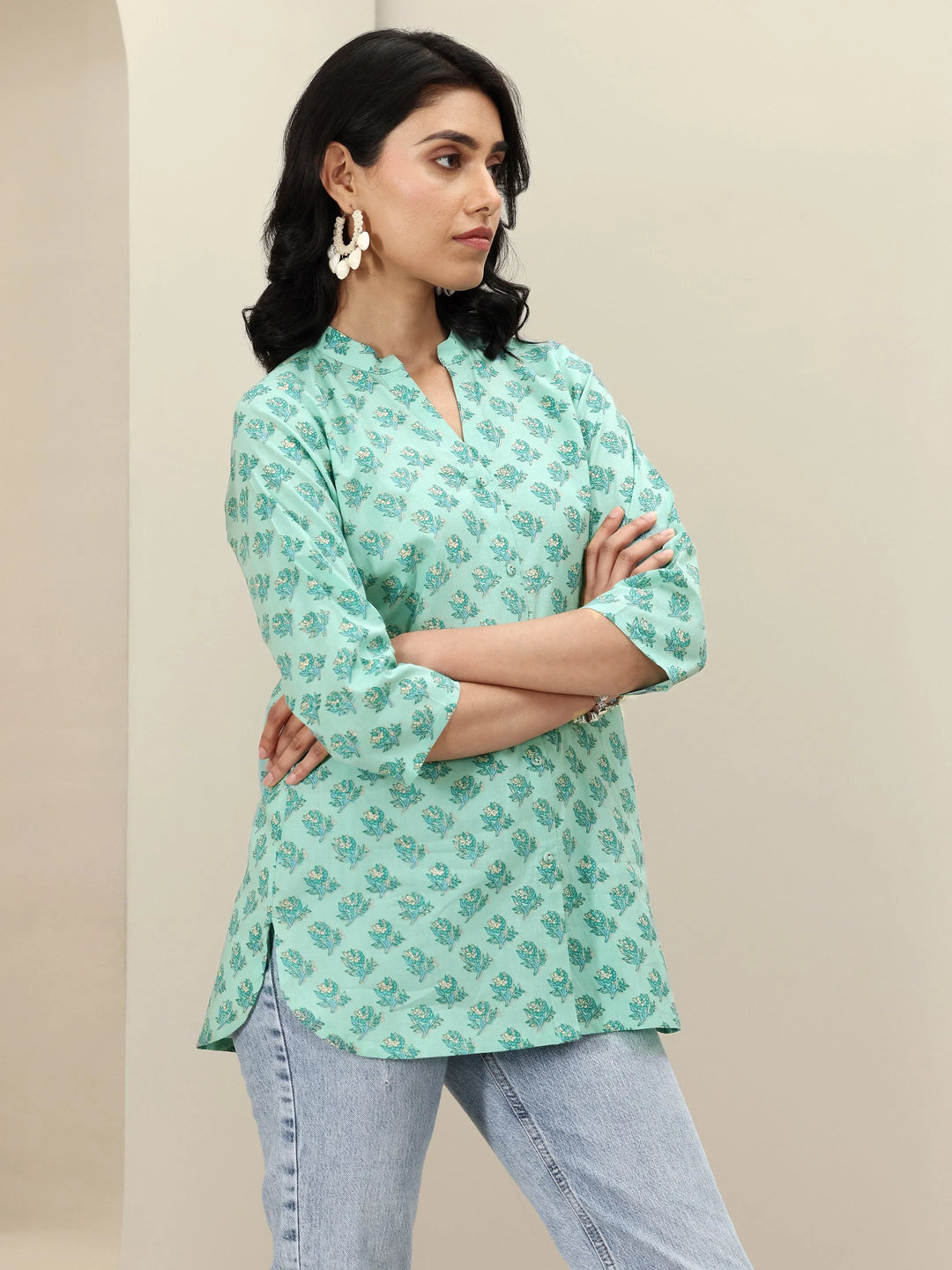  Green Printed Cotton Blend Straight Short Kurti 