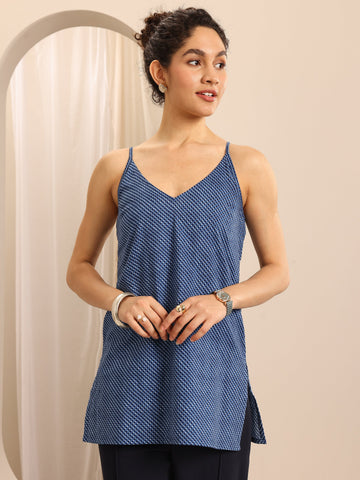 Blue Printed Cotton Blend Straight Short Kurti