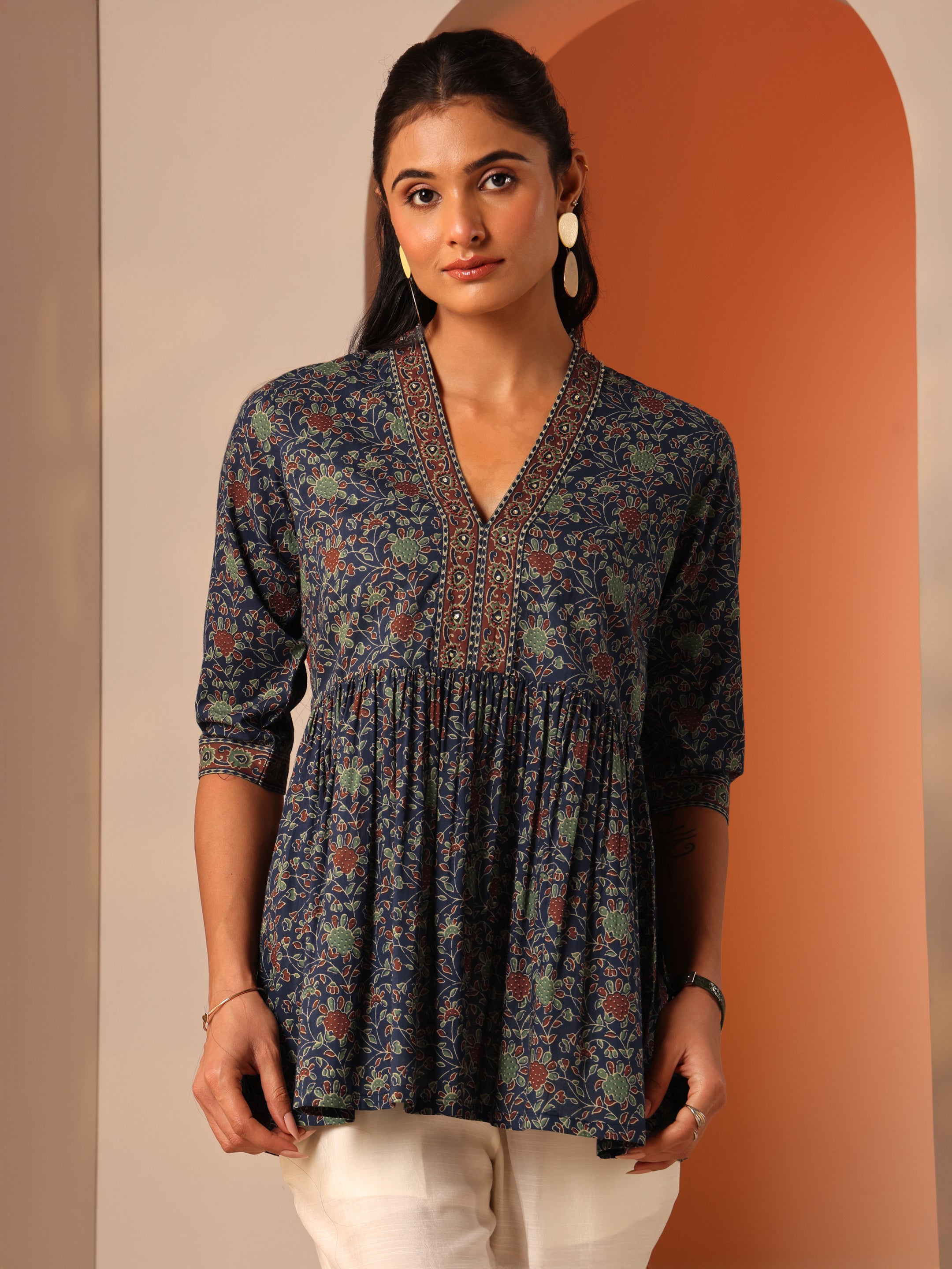 libas Blue Printed Cotton Anarkali Short Kurti-picture-37