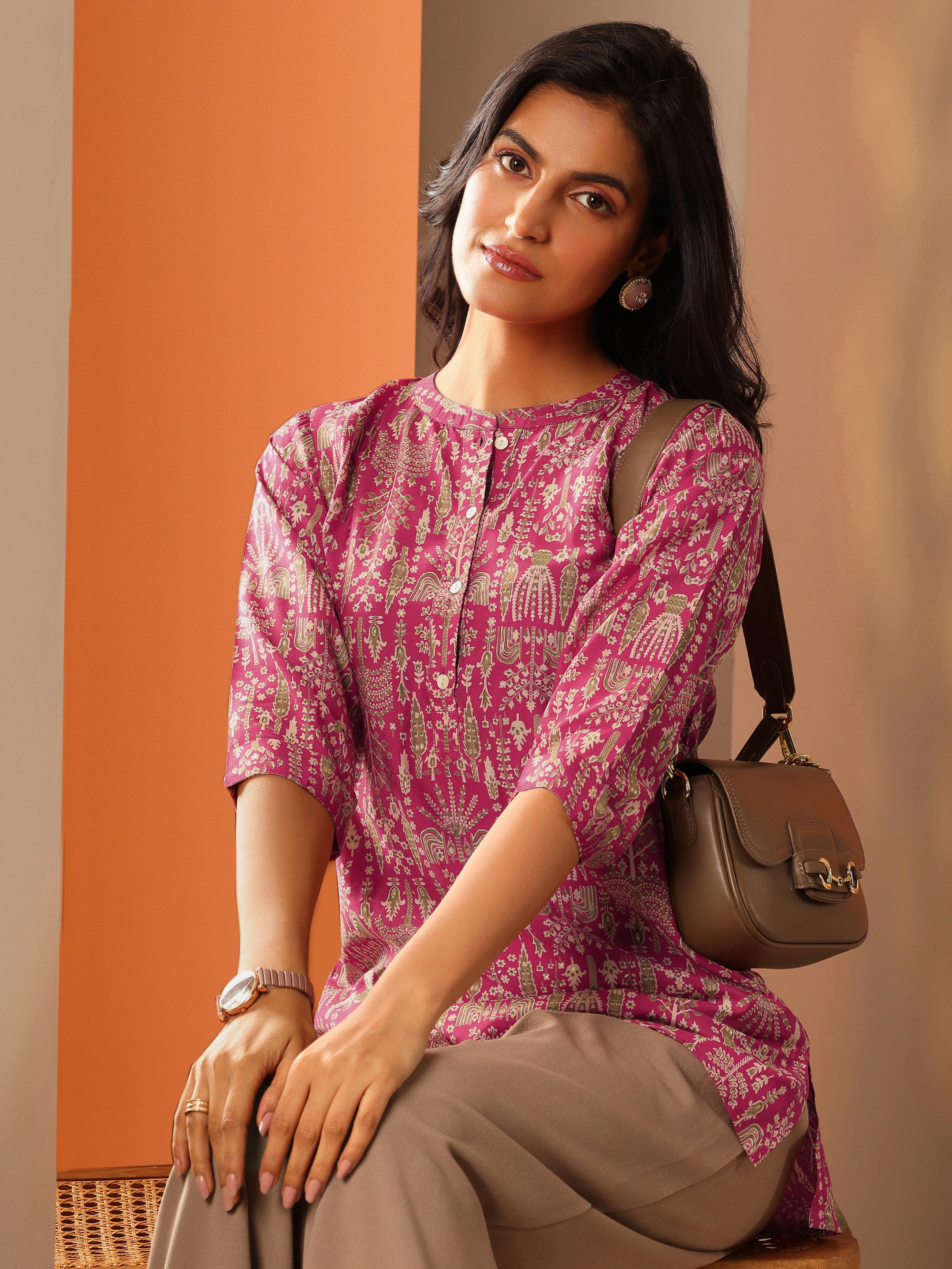 libas Pink Printed Silk Blend Straight Short Kurti-picture-23