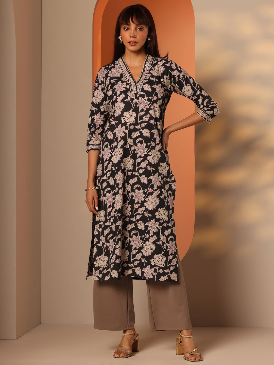  Black Printed Cotton Straight Kurta 