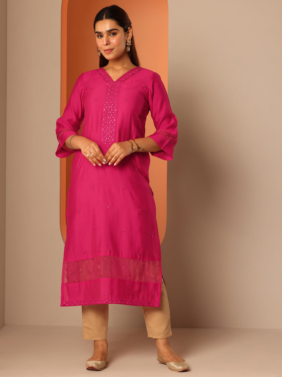  Pink Embroidered Silk Blend Straight Kurta 