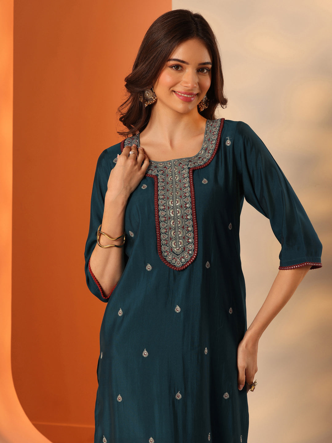 Teal Embroidered Silk Blend Straight Kurta 