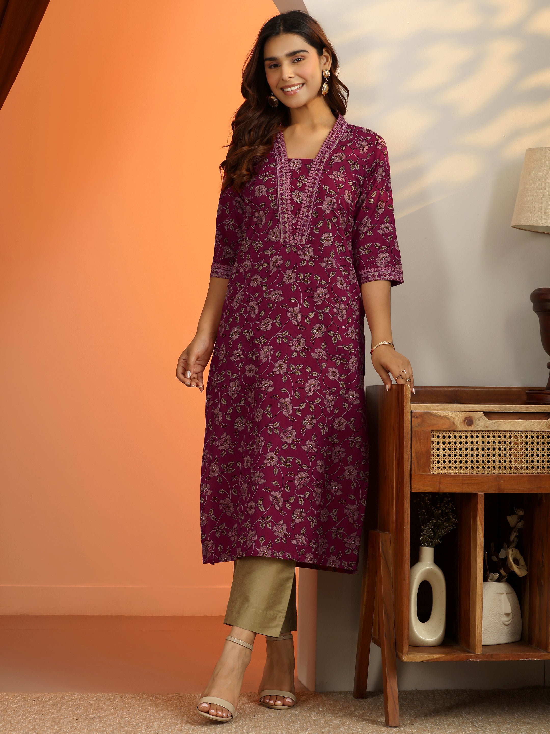 Pink Printed Cotton Straight Kurta-image-32