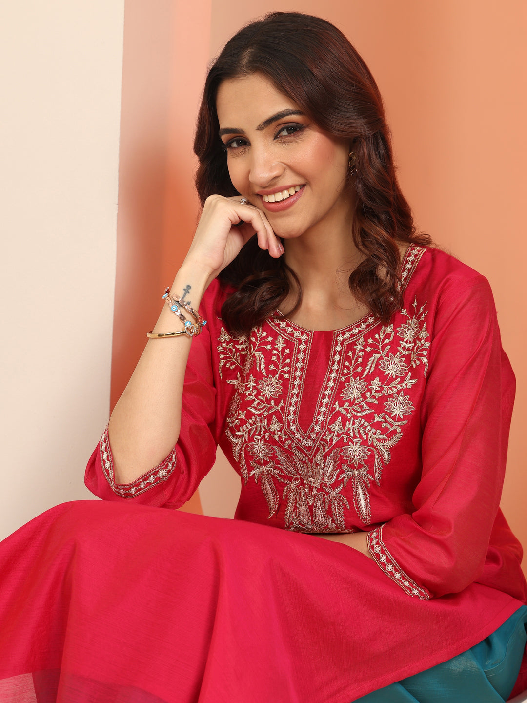  Pink Embroidered Silk Blend Straight Kurta 