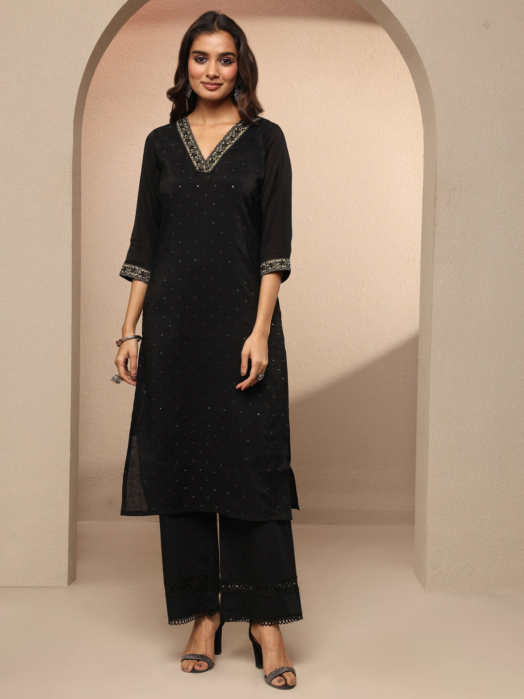  Black Embellished Chanderi Cotton Straight Kurta 