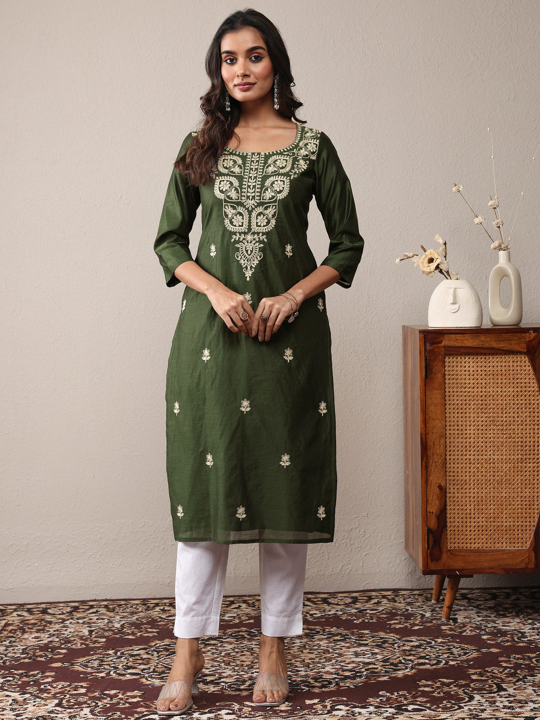  Green Floral Embroidered Chanderi Silk Straight Kurta 
