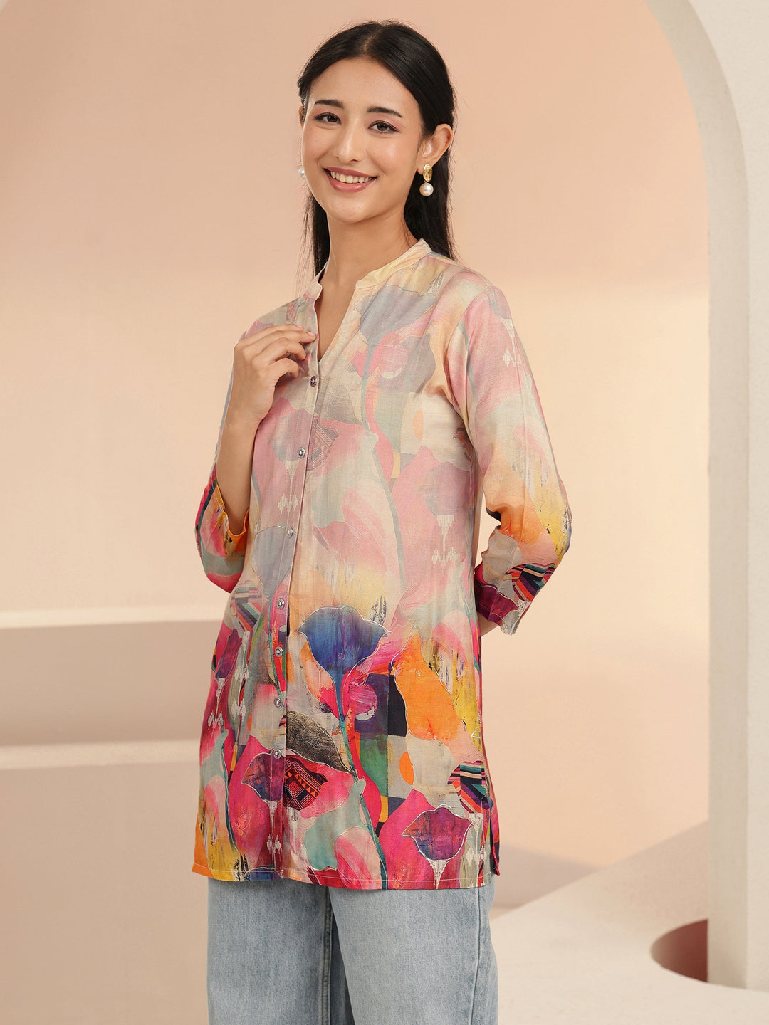  Multicolor Abstract Printed Muslin Straight Short Kurti 