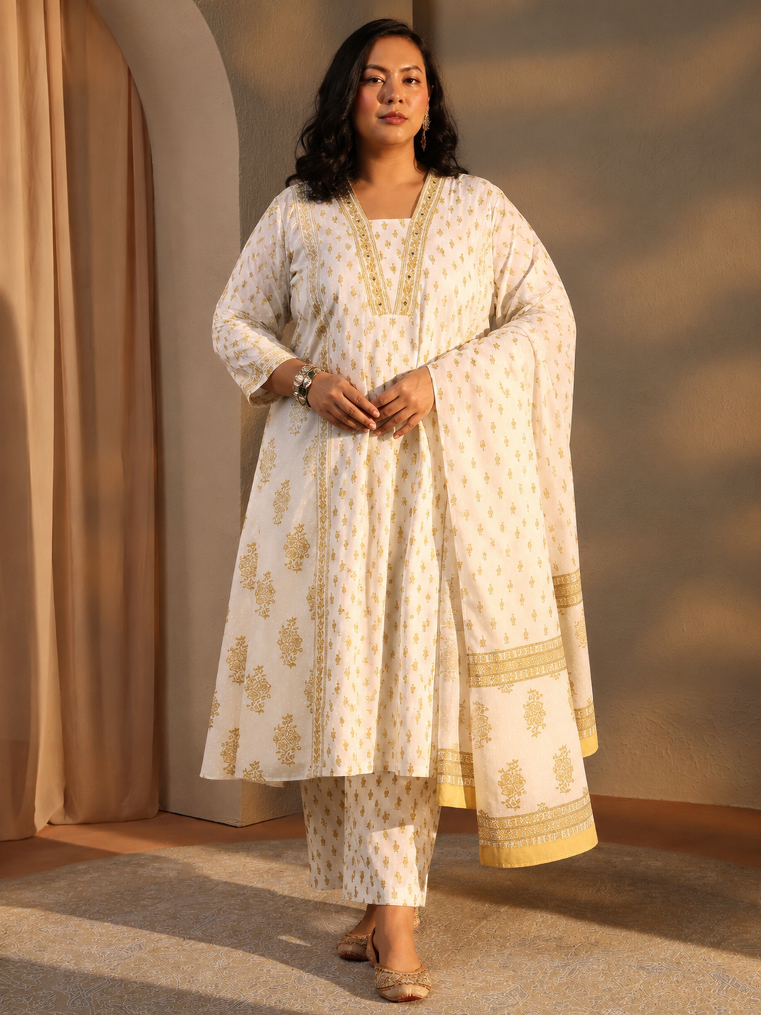  Plus Size White Floral Printed Cotton A-Line Suit Set 